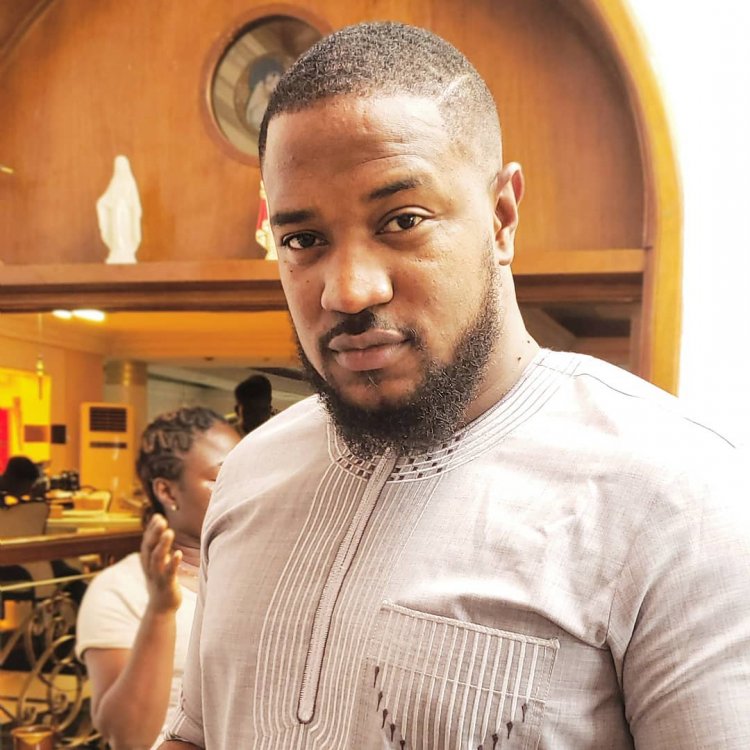 Peu importe quoi Jessica Kakkad soutient toujours Mofe Duncan