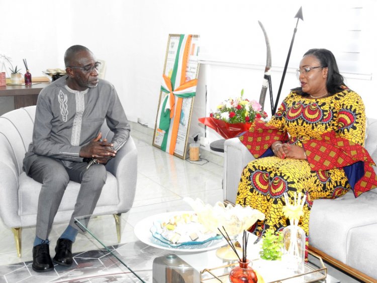 Michel BOHIRI, au cabinet de madame la Ministre