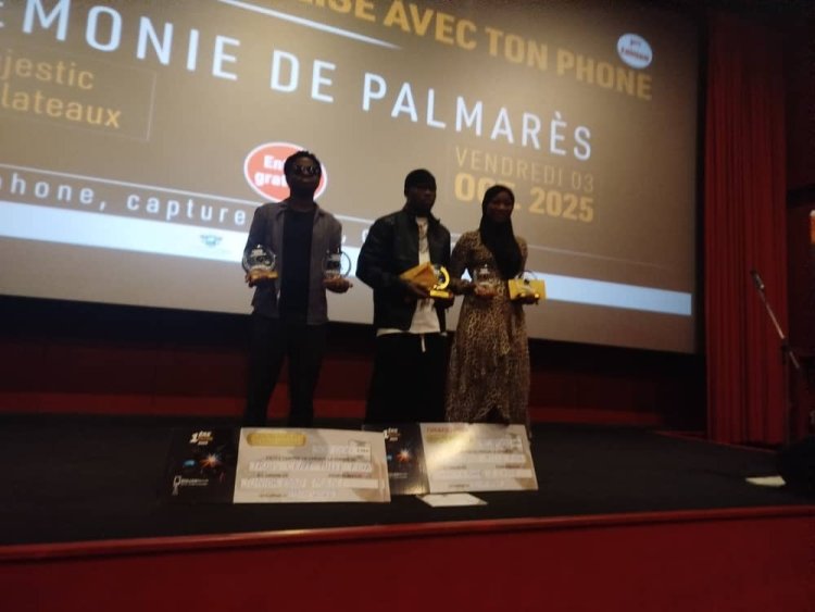 L'innovation à Abidjan : Le festival qui prouve que la créativité vaut mieux que le matériel coûteux.